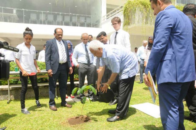 Minister Dr. Amunugama visit to NSBM Green University Town