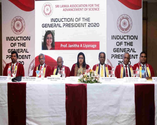  Prof.(Mrs) Janitha Liyanage Appointed as the New Chairperson of the Sri Lanka Association for the Advancement of Science. (SLAAS)