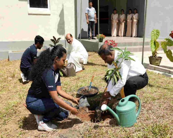 	Institute of Advanced Technological Education at Dambawela Declared Open 